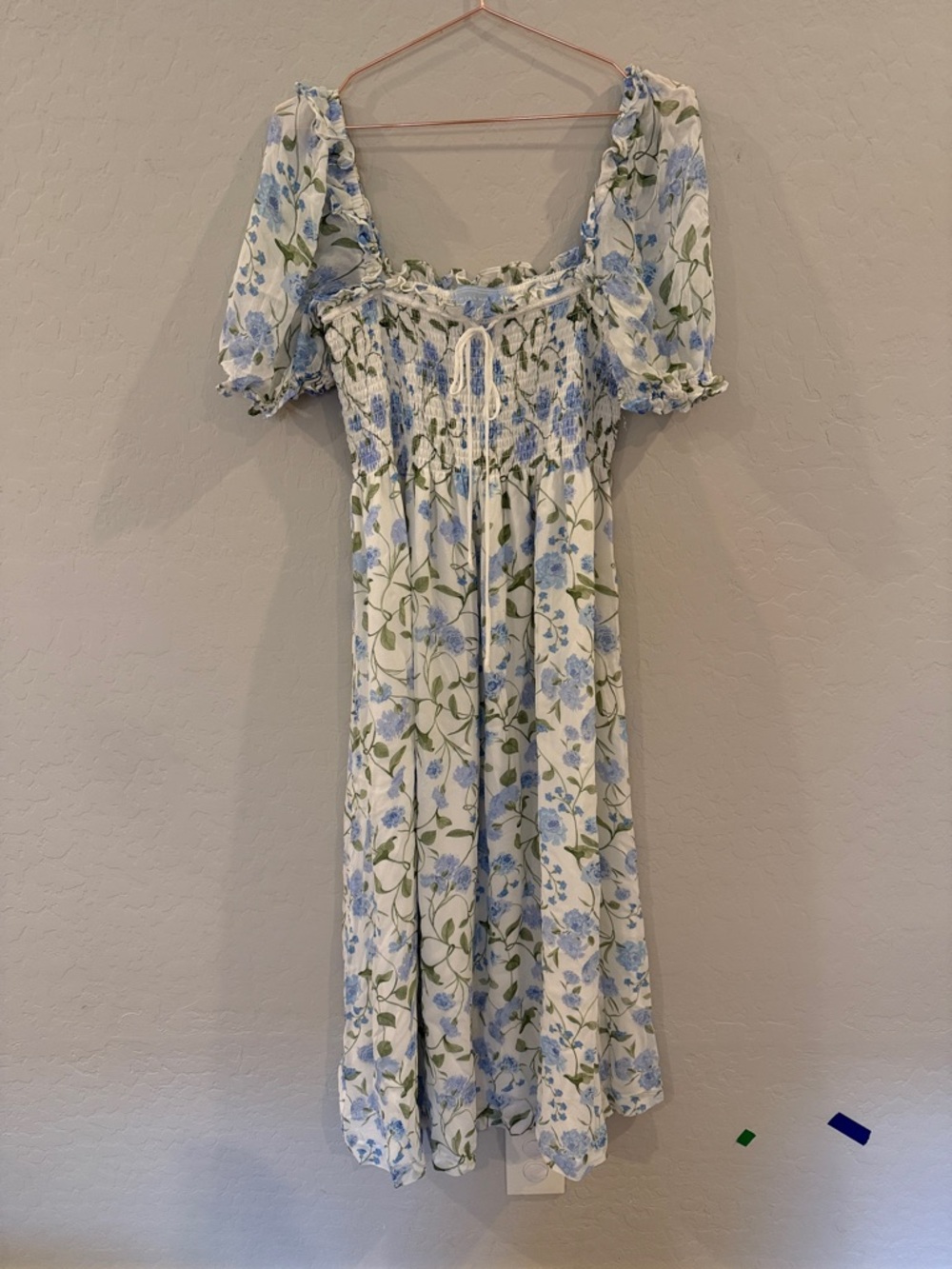 Hill House Scarlett Midi Dress in Blue Peony Bouquet size M